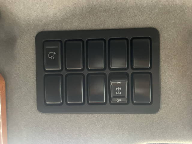 いすゞギガダンプ大型（10t）[写真37]