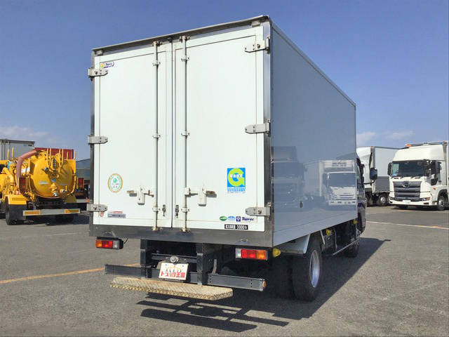 三菱ふそうキャンター冷凍車（冷蔵車）小型（2t・3t）[写真02]