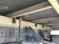 三菱ふそうキャンター冷凍車（冷蔵車）小型（2t・3t）[写真24]