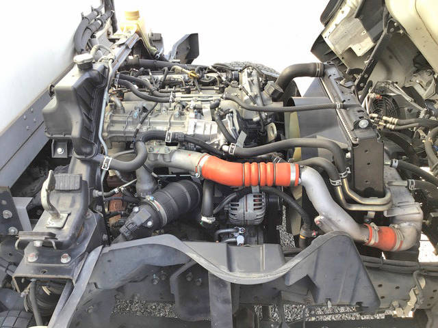 三菱ふそうキャンター冷凍車（冷蔵車）小型（2t・3t）[写真26]