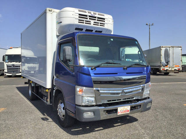 三菱ふそうキャンター冷凍車（冷蔵車）小型（2t・3t）[写真03]