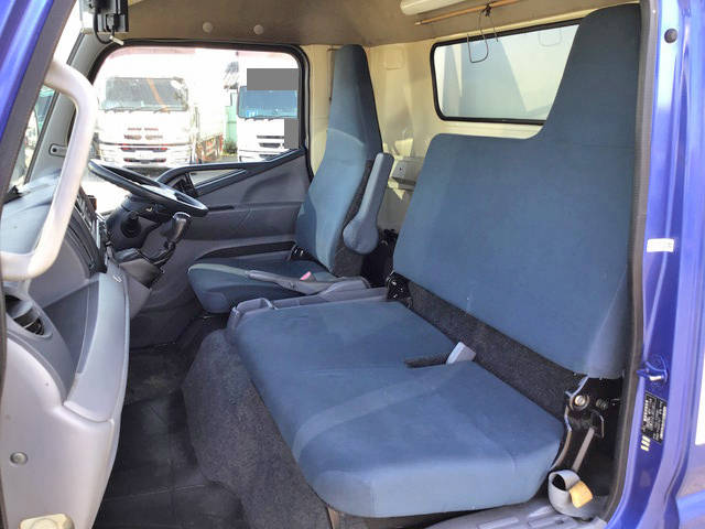 三菱ふそうキャンター冷凍車（冷蔵車）小型（2t・3t）[写真32]