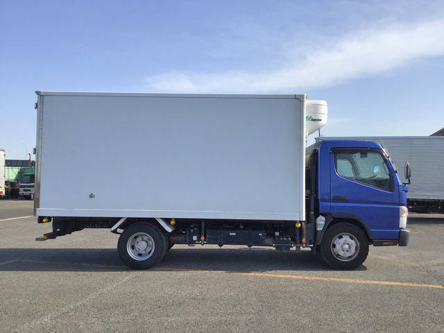 三菱ふそうキャンター冷凍車（冷蔵車）小型（2t・3t）[写真07]