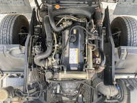 いすゞフォワードアルミウイング増トン（6t・8t）[写真07]