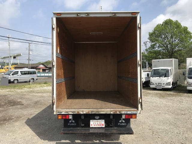 三菱ふそうキャンターアルミバン小型（2t・3t）[写真10]