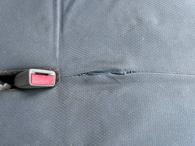 三菱ふそうキャンターアルミバン小型（2t・3t）[写真33]