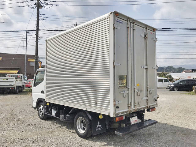三菱ふそうキャンターアルミバン小型（2t・3t）[写真04]
