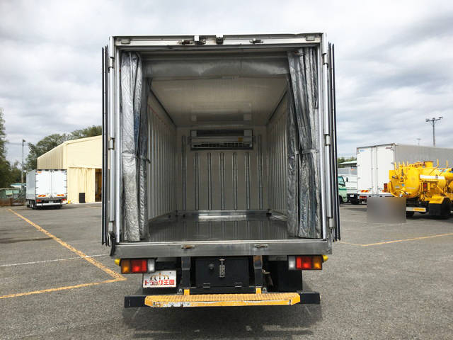 いすゞエルフ冷凍車（冷蔵車）小型（2t・3t）[写真10]