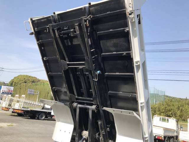いすゞエルフローダーダンプ小型（2t・3t）[写真17]