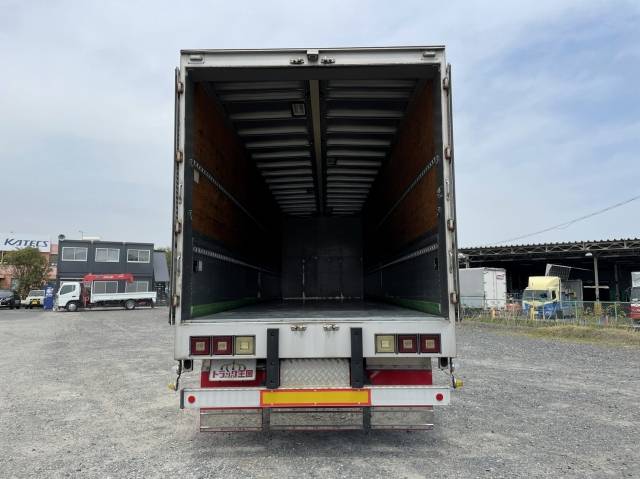 三菱ふそうスーパーグレートアルミウイング大型（10t）[写真13]