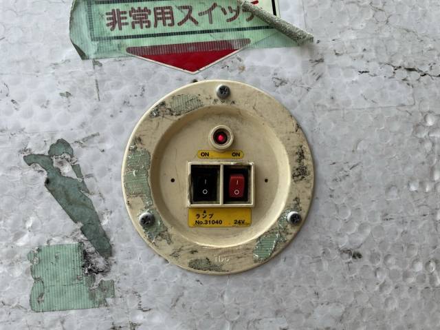 いすゞエルフアルミバン小型（2t・3t）[写真15]