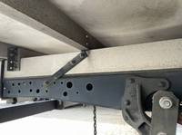 いすゞエルフアルミバン小型（2t・3t）[写真16]