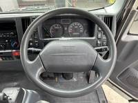 いすゞエルフアルミバン小型（2t・3t）[写真28]