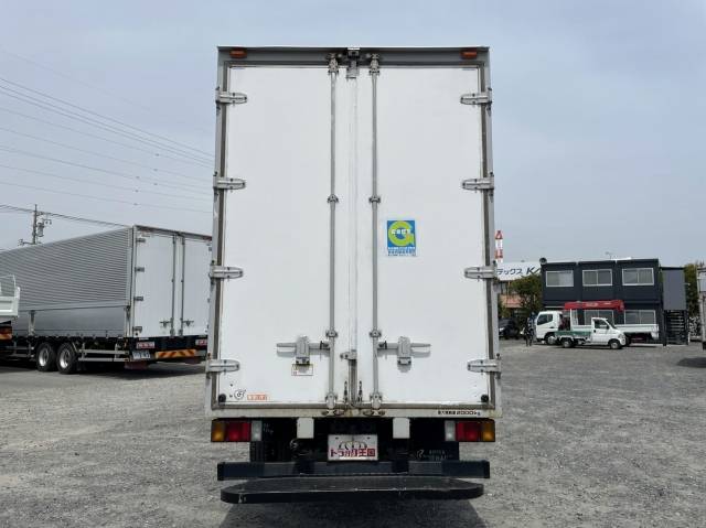 いすゞエルフアルミバン小型（2t・3t）[写真08]