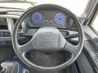 日野レンジャーセーフティローダー中型（4t）[写真34]