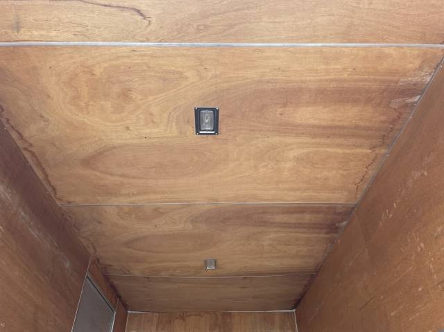 日産アトラスアルミバン小型（2t・3t）[写真16]