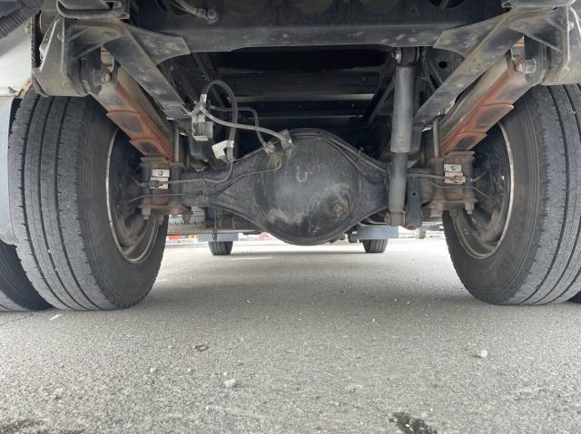 日産アトラスアルミバン小型（2t・3t）[写真23]