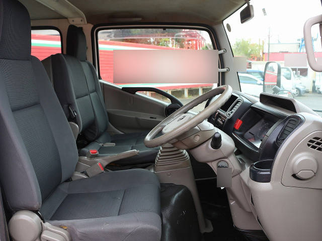 日産アトラスダブルキャブ（Wキャブ）小型（2t・3t）[写真10]