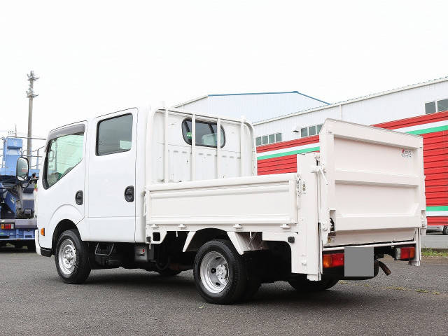 日産アトラスダブルキャブ（Wキャブ）小型（2t・3t）[写真02]