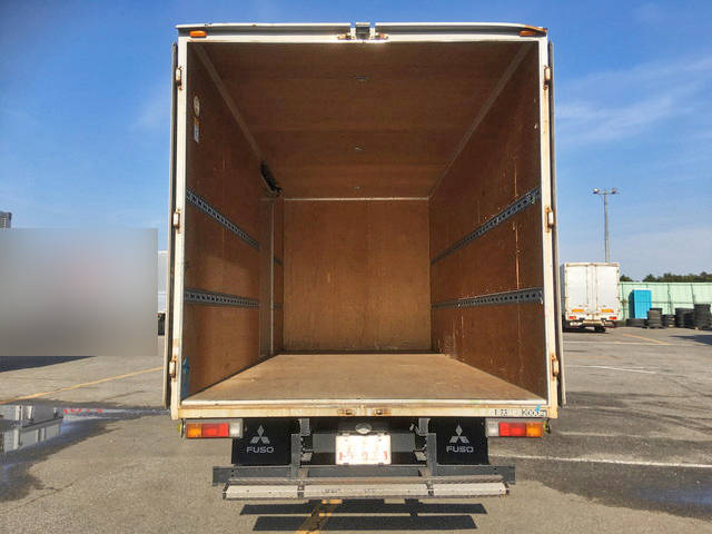 三菱ふそうキャンターアルミバン小型（2t・3t）[写真10]