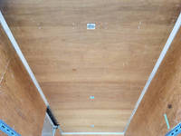 三菱ふそうキャンターアルミバン小型（2t・3t）[写真13]