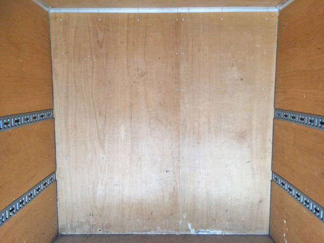 三菱ふそうキャンターアルミバン小型（2t・3t）[写真14]