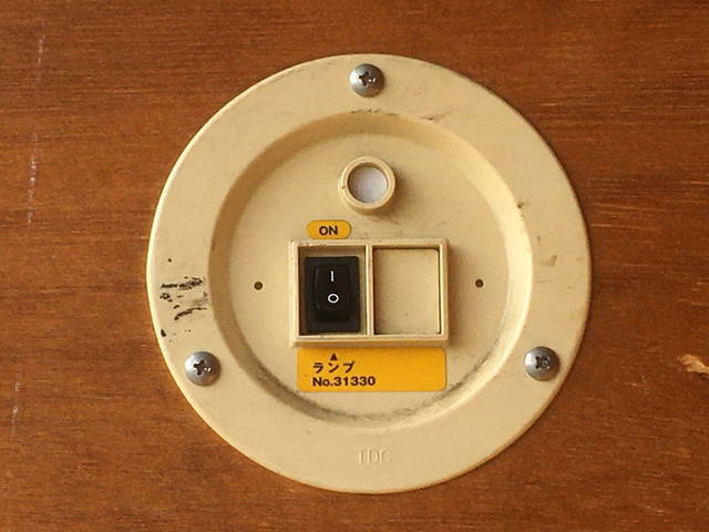 三菱ふそうキャンターアルミバン小型（2t・3t）[写真16]