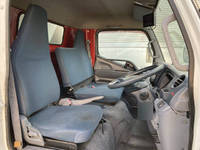 三菱ふそうキャンターアルミバン小型（2t・3t）[写真27]