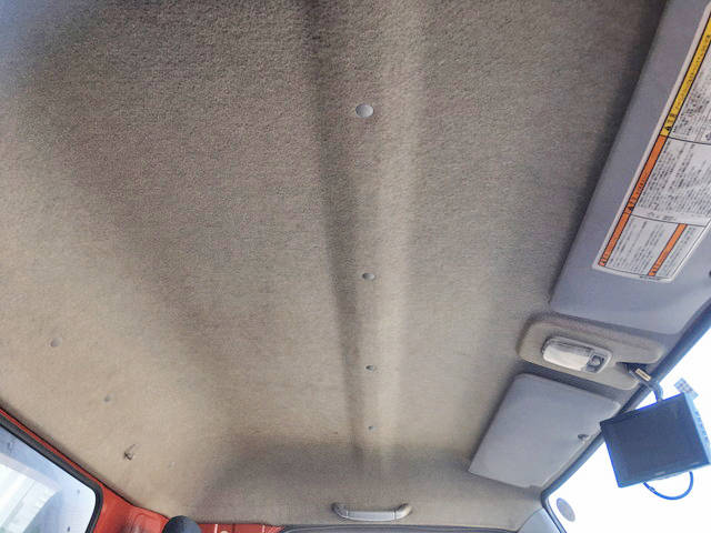 三菱ふそうキャンターアルミバン小型（2t・3t）[写真30]