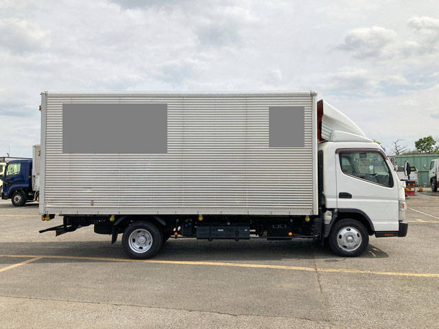 三菱ふそうキャンターアルミバン小型（2t・3t）[写真07]