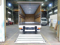 三菱ふそうキャンターアルミバン小型（2t・3t）[写真10]