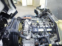 三菱ふそうキャンターアルミバン小型（2t・3t）[写真23]