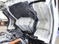 三菱ふそうキャンターアルミバン小型（2t・3t）[写真24]