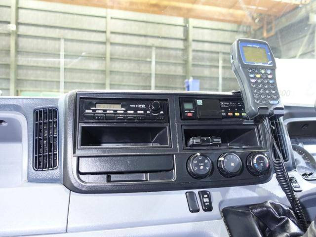 三菱ふそうキャンターアルミバン小型（2t・3t）[写真37]