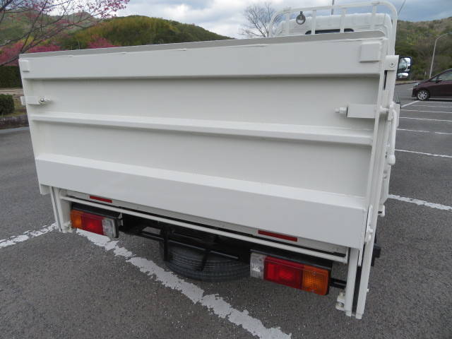 トヨタダイナ平ボディ小型（2t・3t）[写真26]