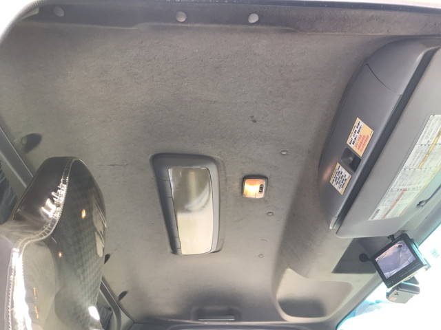 いすゞフォワード冷凍車（冷蔵車）中型（4t）[写真30]