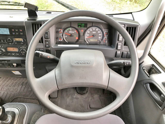 いすゞフォワード冷凍車（冷蔵車）中型（4t）[写真31]