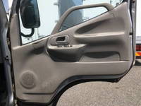 トヨタダイナアルミバン小型（2t・3t）[写真26]