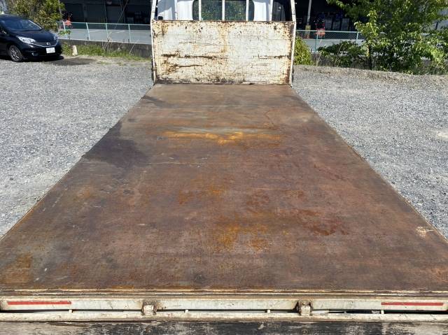 いすゞエルフ平ボディ小型（2t・3t）[写真12]