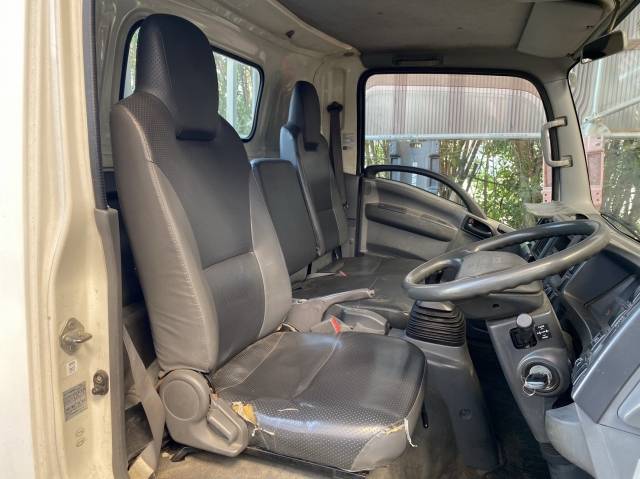 いすゞエルフ平ボディ小型（2t・3t）[写真29]