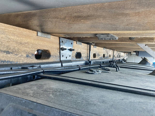 日野レンジャーアルミブロック中型（4t）[写真21]