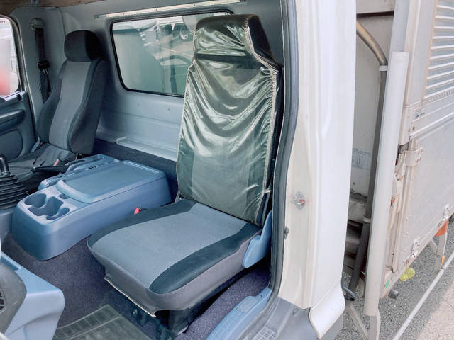 日野レンジャーアルミウイング中型（4t）[写真29]