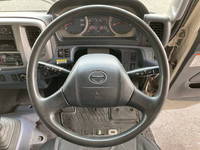 日野レンジャーアルミウイング中型（4t）[写真34]