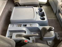 日野レンジャーアルミウイング中型（4t）[写真36]