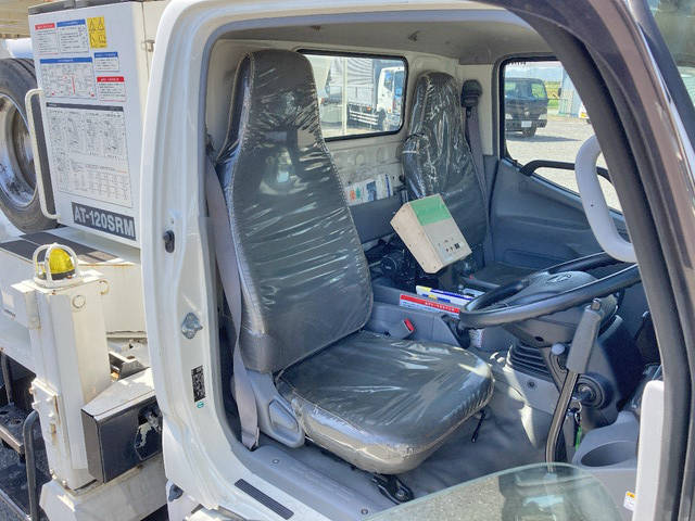 日野デュトロ高所作業車小型（2t・3t）[写真35]