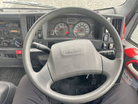 いすゞエルフセルフクレーン4段小型（2t・3t）[写真32]