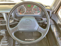 日野レンジャー平ボディ中型（4t）[写真34]