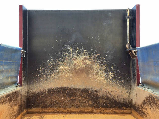 日野レンジャーダンプ増トン（6t・8t）[写真15]