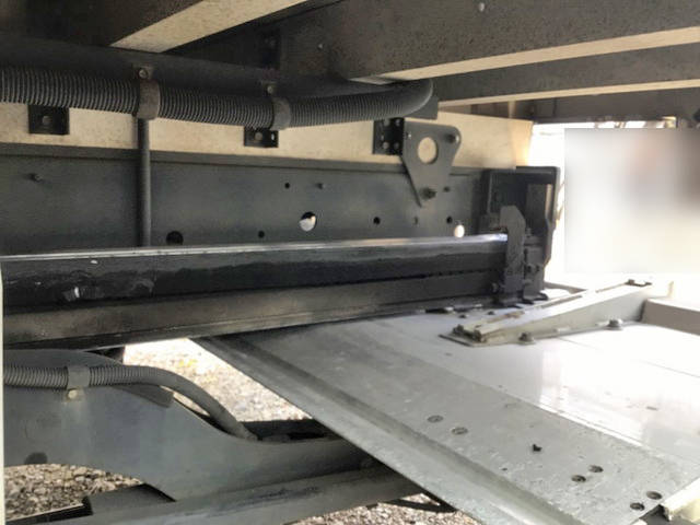 日野レンジャー冷凍車（冷蔵車）中型（4t）[写真20]