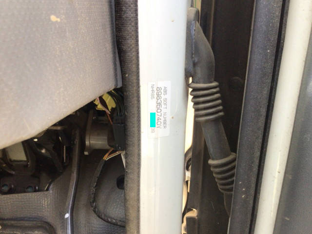 いすゞエルフ平ボディ小型（2t・3t）[写真38]